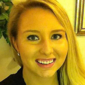 Meet your Posher, Holly